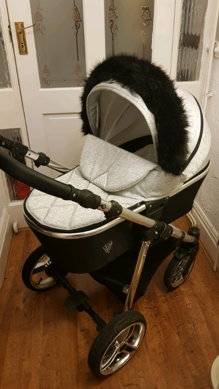 venicci sparkle pram